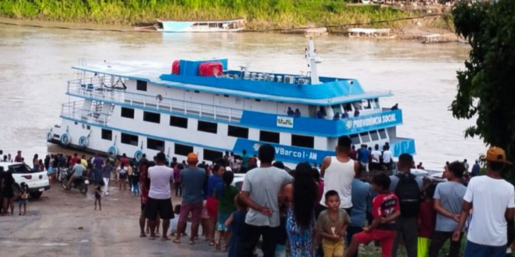 INSS usa barcos para orientar aposentados da Amazônia sobre descontos inss-usa-barcos-para-orientar-aposentados-da-amazonia-sobre-descontos