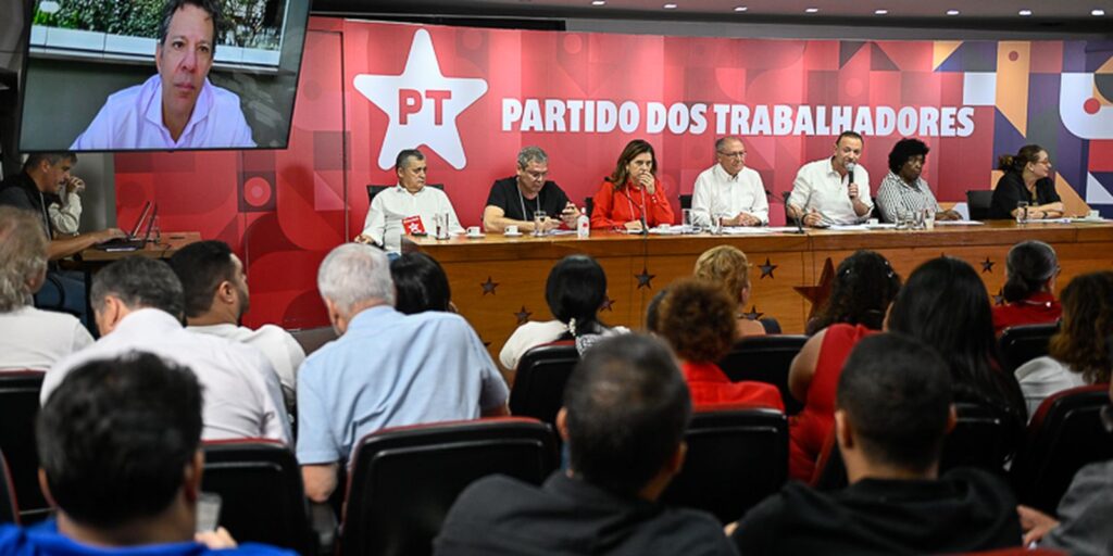 Haddad: 20 milhões de brasileiros não deveriam estar pagando IR haddad:-20-milhoes-de-brasileiros-nao-deveriam-estar-pagando-ir