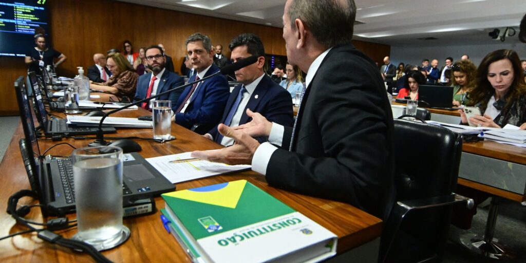 CCJ do Senado aprova voto impresso no novo Código Eleitoral ccj-do-senado-aprova-voto-impresso-no-novo-codigo-eleitoral