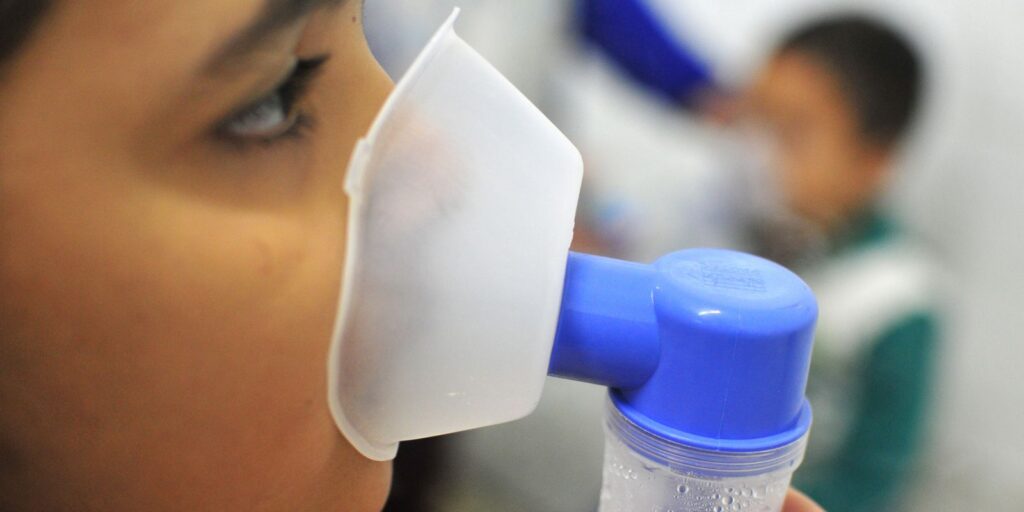 Casos de síndrome respiratória grave caem no país casos-de-sindrome-respiratoria-grave-caem-no-pais