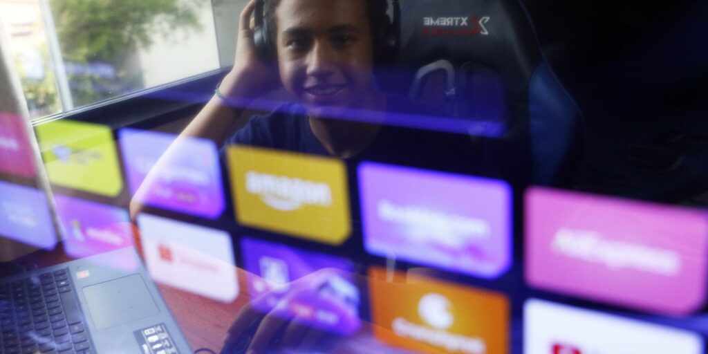 camara-deve-votar-regras-para-proteger-criancas-na-internet