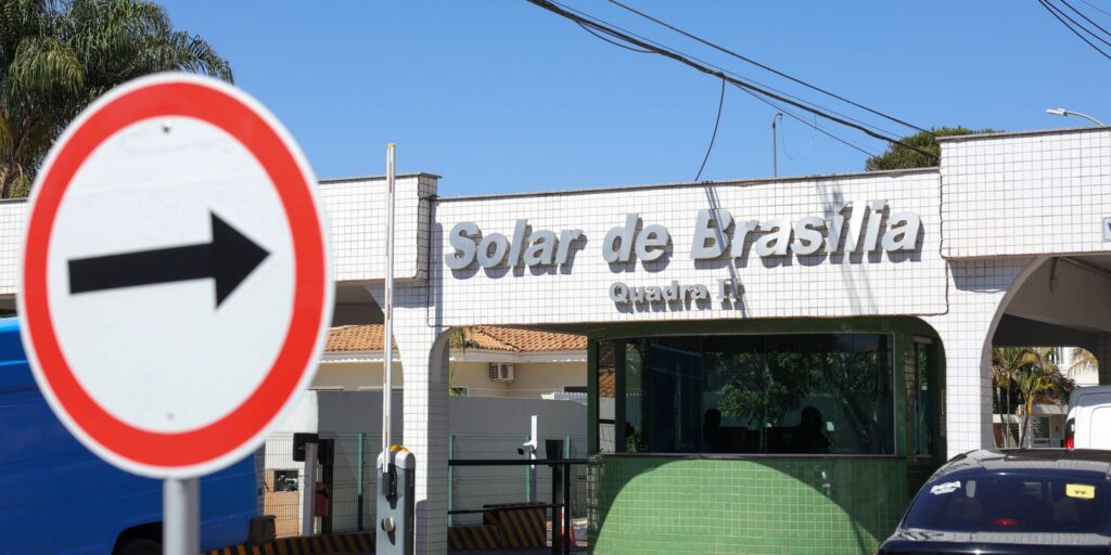 Moraes notifica governo do DF sobre monitoramento de Bolsonaro moraes-notifica-governo-do-df-sobre-monitoramento-de-bolsonaro