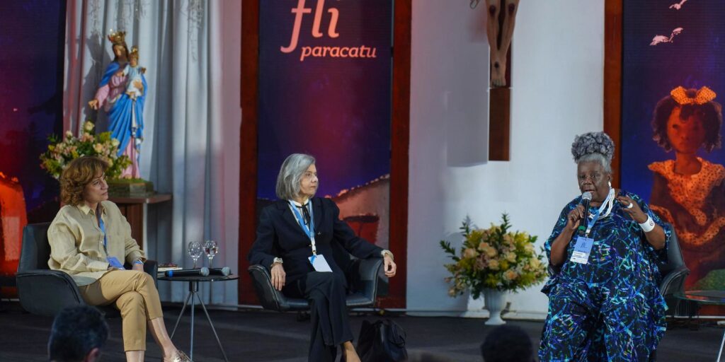 Viva Maria: Fliparacatu celebra literatura de todas as cores viva-maria:-fliparacatu-celebra-literatura-de-todas-as-cores