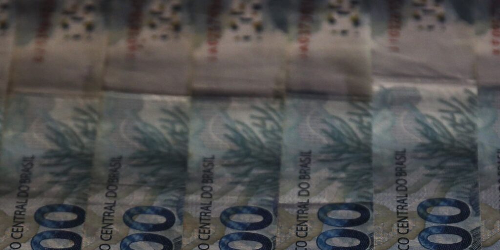 Dívida Pública sobe 0,71% em julho e ultrapassa R$ 7,9 tri divida-publica-sobe-0,71%-em-julho-e-ultrapassa-r$-7,9-tri