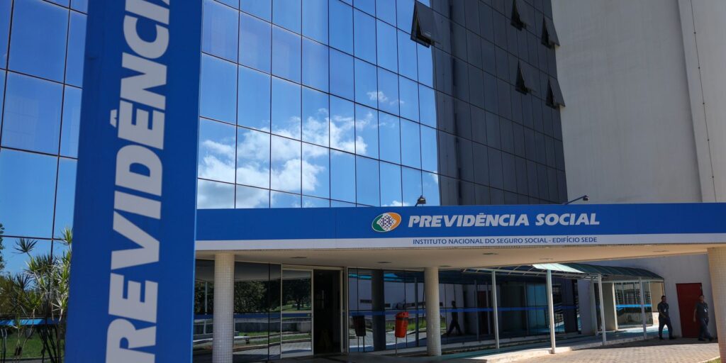 inss:-beneficiarios-receberao-ressarcimento-de-descontos-ate-1/09