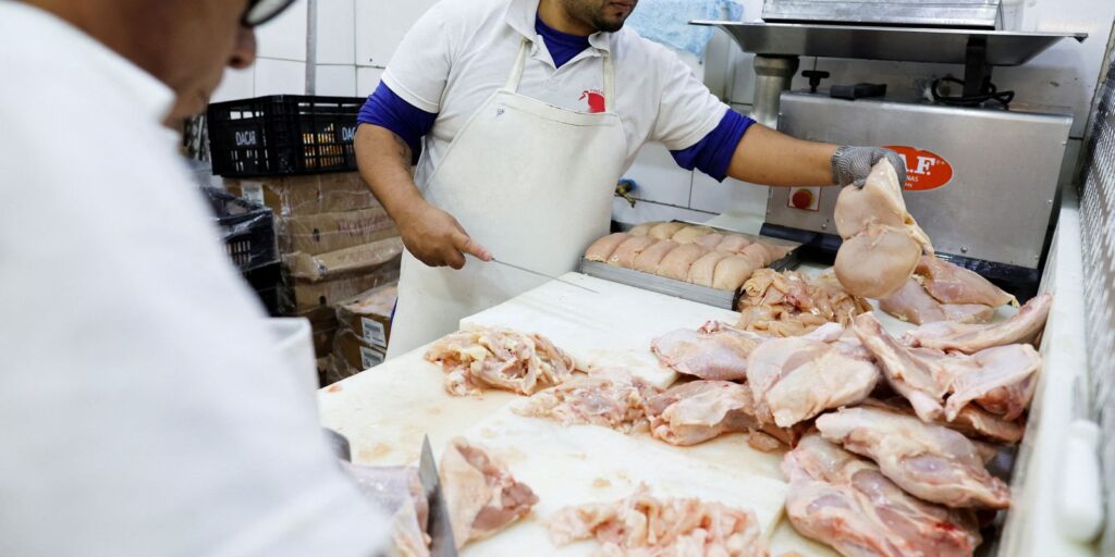 União Europeia reconhece o Brasil como livre de gripe aviária uniao-europeia-reconhece-o-brasil-como-livre-de-gripe-aviaria