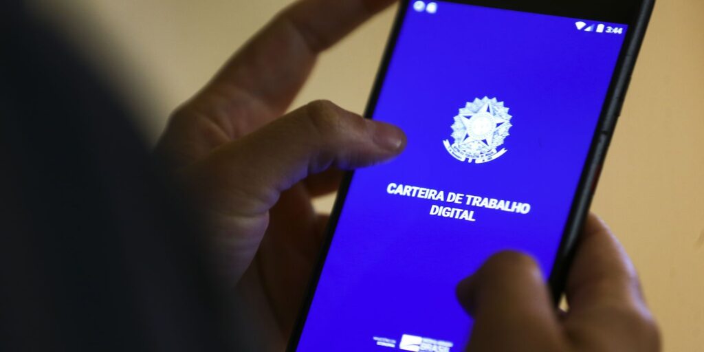 abono-salarial-de-2023-ainda-pode-ser-sacado-por-99-mil-trabalhadores