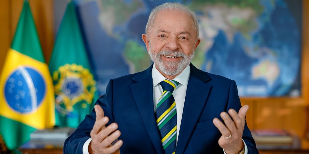 Lula exalta soberania e defesa do povo em rede do 7 de setembro lula-exalta-soberania-e-defesa-do-povo-em-rede-do-7-de-setembro