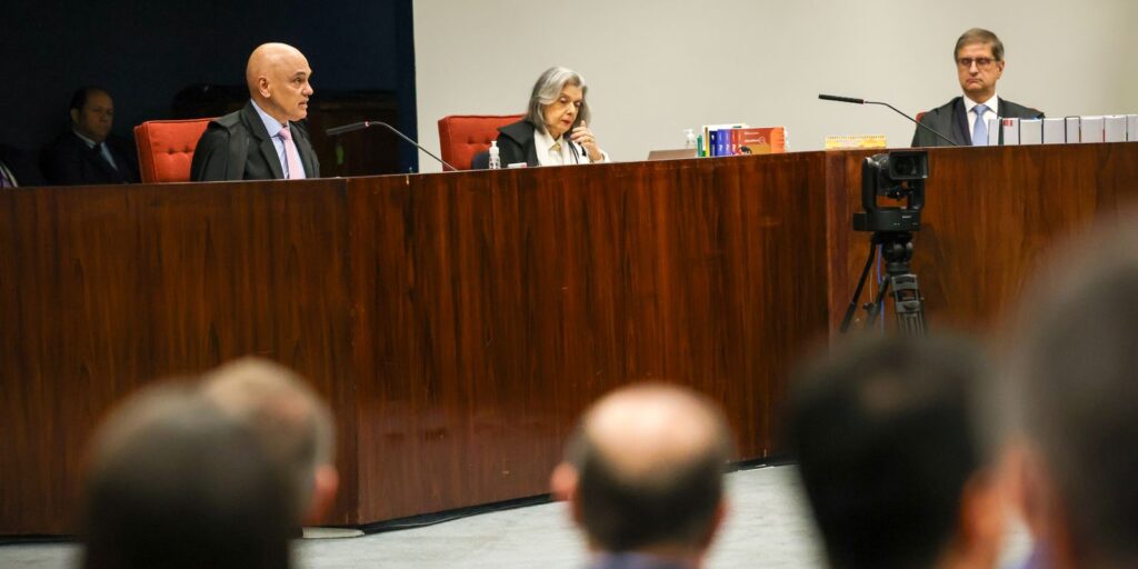 moraes:-registros-na-agenda-de-heleno-sao-inicio-da-tentativa-de-golpe