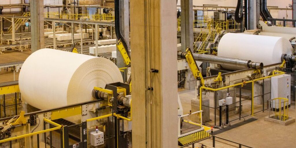 EUA retiram taxa das exportações nacionais de celulose e ferro-níquel eua-retiram-taxa-das-exportacoes-nacionais-de-celulose-e-ferro-niquel