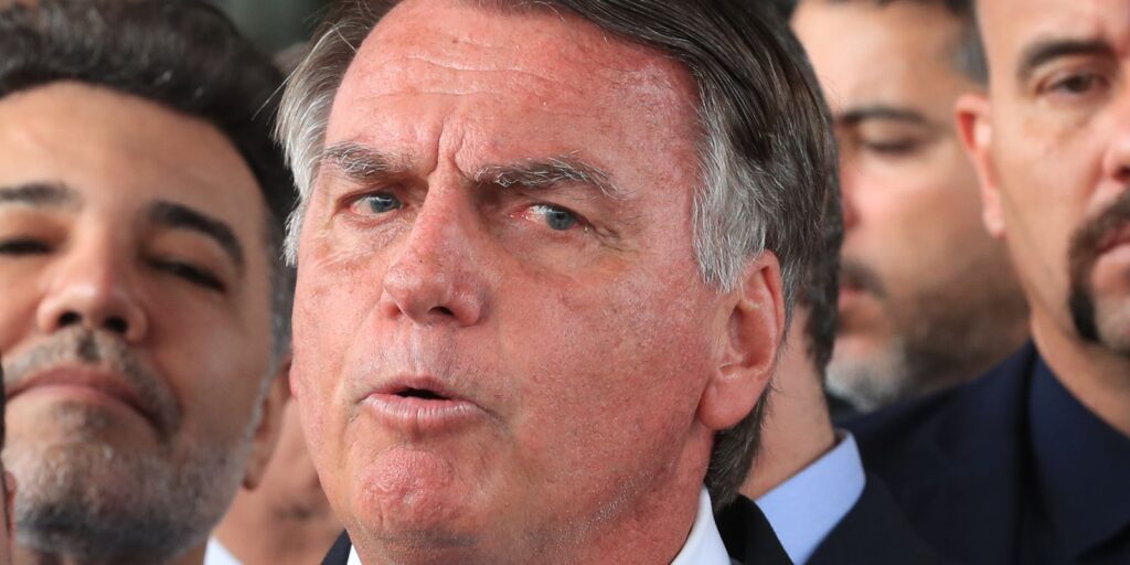 Bolsonaro pode ser preso até dezembro se recursos forem rejeitados bolsonaro-pode-ser-preso-ate-dezembro-se-recursos-forem-rejeitados