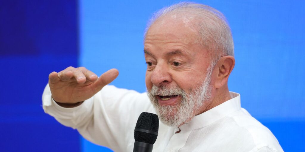 Lula diz ao New York Times que soberania e democracia são inegociáveis lula-diz-ao-new-york-times-que-soberania-e-democracia-sao-inegociaveis