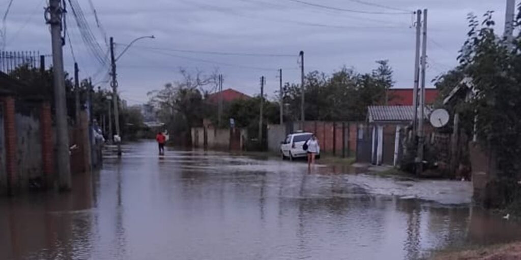 estiagem,-seca-e-chuva-forte-levam-18-cidades-a-situacao-de-emergencia