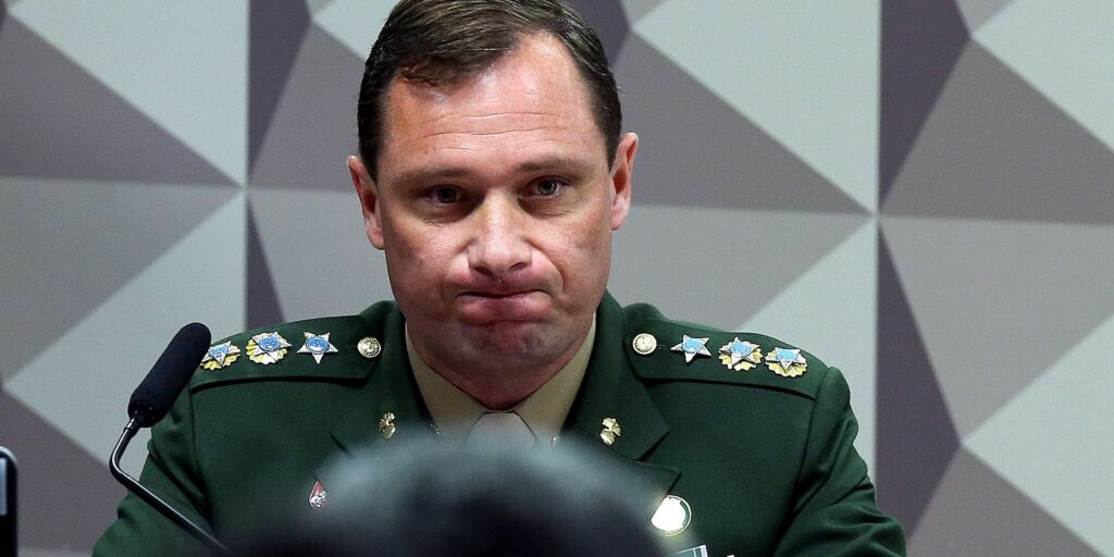 Moraes nega extinção da pena de Mauro Cid e devolução de passaporte moraes-nega-extincao-da-pena-de-mauro-cid-e-devolucao-de-passaporte