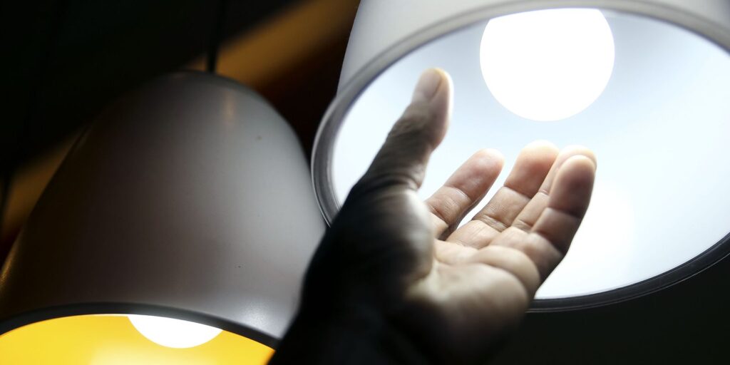 Gratuidade em conta de luz para baixa renda vai à sanção presidencial gratuidade-em-conta-de-luz-para-baixa-renda-vai-a-sancao-presidencial