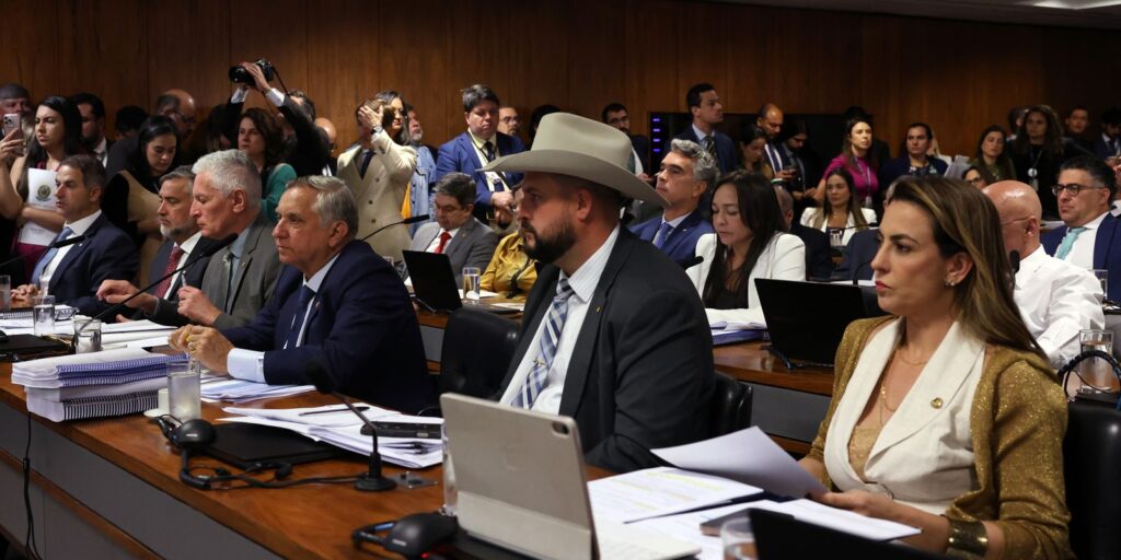 cpmi-do-inss-convida-ministro-da-cgu,-advogado-geral-e-diretor-da-pf