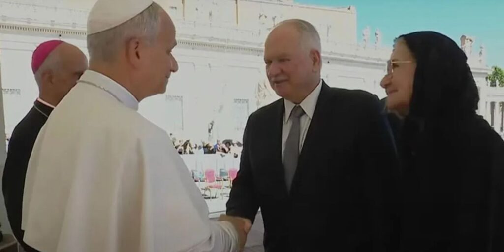 Antes de assumir presidência do STF, Fachin visita papa Leão XIV antes-de-assumir-presidencia-do-stf,-fachin-visita-papa-leao-xiv
