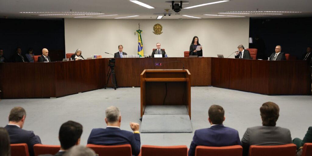 stf-aprova-ata-do-julgamento-de-bolsonaro