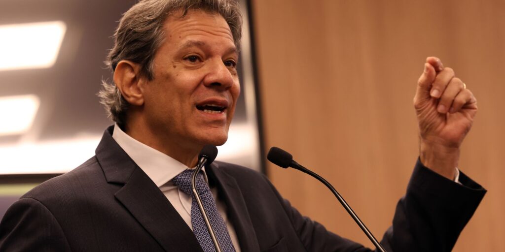 Haddad anuncia criação de delegacia para investigar crime organizado haddad-anuncia-criacao-de-delegacia-para-investigar-crime-organizado