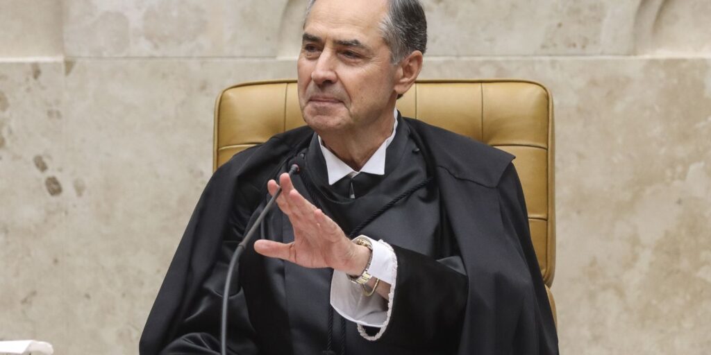 Em última sessão como presidente do STF, Barroso defendeu a Corte em-ultima-sessao-como-presidente-do-stf,-barroso-defendeu-a-corte