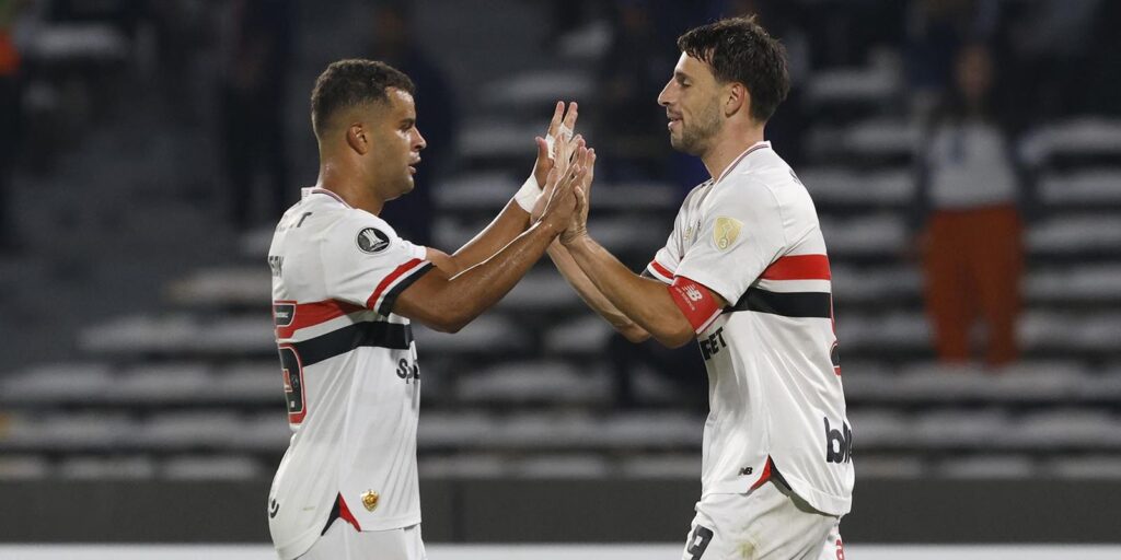 libertadores:-sao-paulo-enfrenta-ldu-quito-as-19h-desta-quarta-(25)