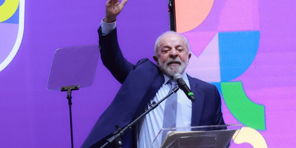 Em conferência, Lula diz que autoritarismo teme as mulheres em-conferencia,-lula-diz-que-autoritarismo-teme-as-mulheres