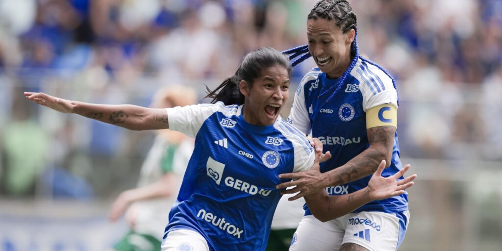 cruzeiro-perde-do-palmeiras,-mas-vai-a-final-do-brasileirao-feminino