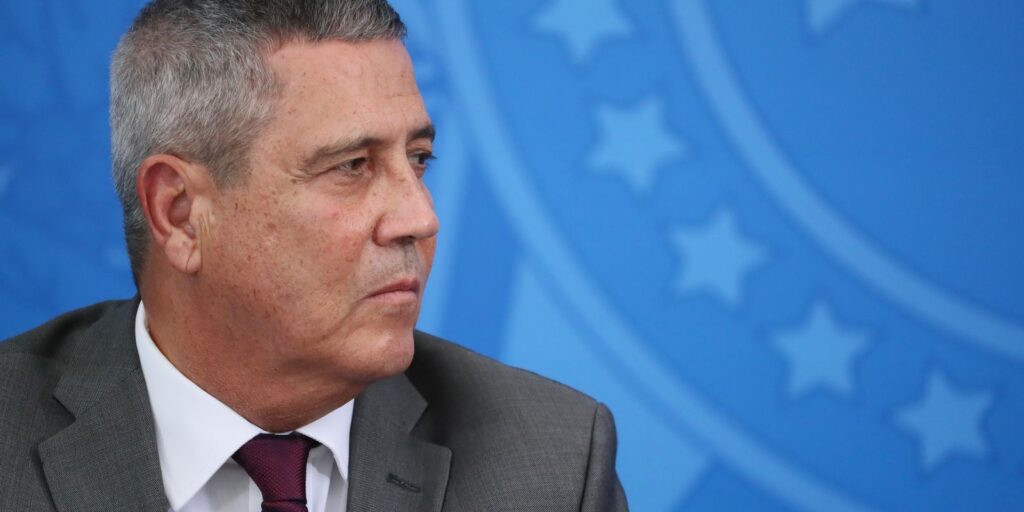 Em parecer ao STF, PGR defende que Braga Netto deve continuar preso em-parecer-ao-stf,-pgr-defende-que-braga-netto-deve-continuar-preso