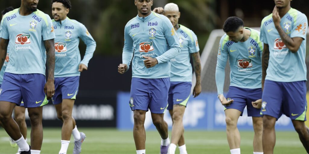 Ancelotti comanda primeira atividade com todos os convocados ancelotti-comanda-primeira-atividade-com-todos-os-convocados