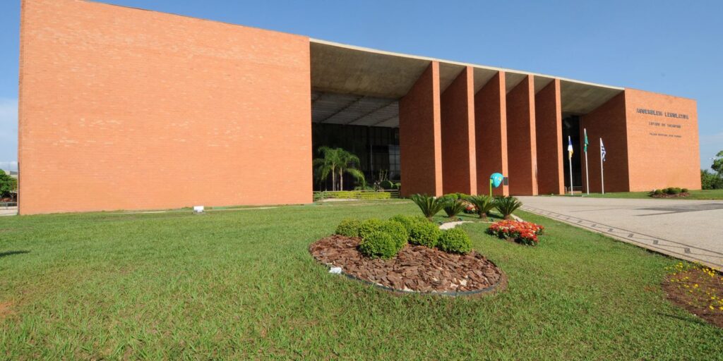 PF faz buscas em gabinetes de dez deputados estaduais do Tocantins pf-faz-buscas-em-gabinetes-de-dez-deputados-estaduais-do-tocantins