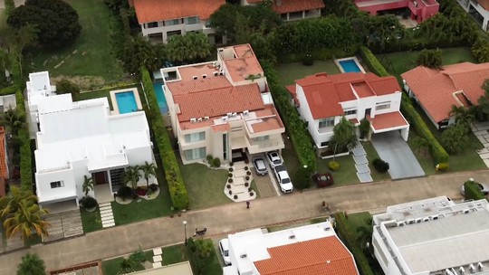 Traficante mais procurado do Brasil vive há mais de uma década em mansões na Bolívia