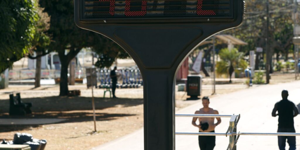 Umidade do ar deve ficar em 12% no Centro-Oeste até o final de semana umidade-do-ar-deve-ficar-em-12%-no-centro-oeste-ate-o-final-de-semana