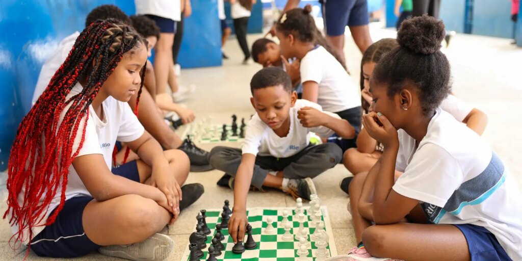 fiocruz-recebe-inscricoes-para-projeto-meninas-negras-na-ciencia