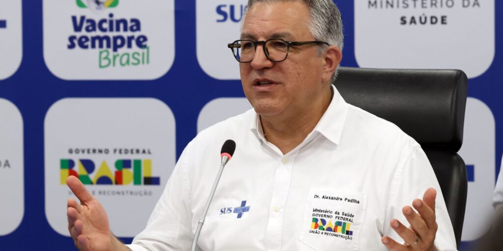 Ministério confirma 11 casos de contaminação por metanol ministerio-confirma-11-casos-de-contaminacao-por-metanol