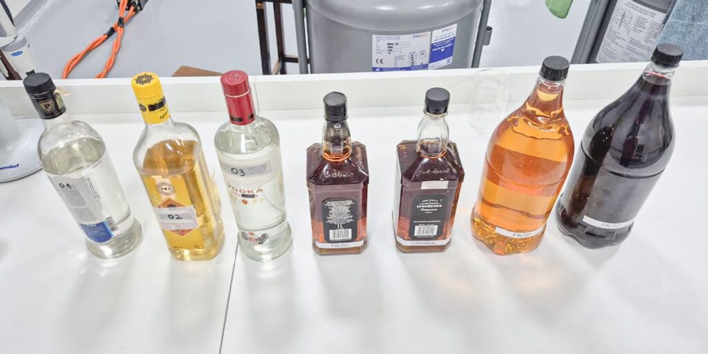 Metanol: Entenda como é feita a análise de bebidas adulteradas metanol:-entenda-como-e-feita-a-analise-de-bebidas-adulteradas