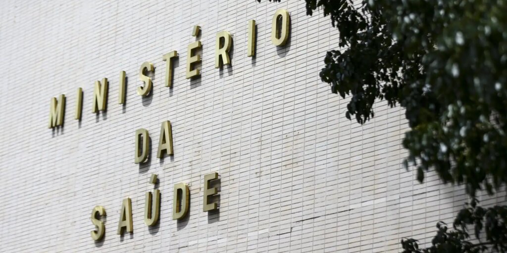 brasil-tem-14-casos-confirmados-de-ingestao-de-metanol