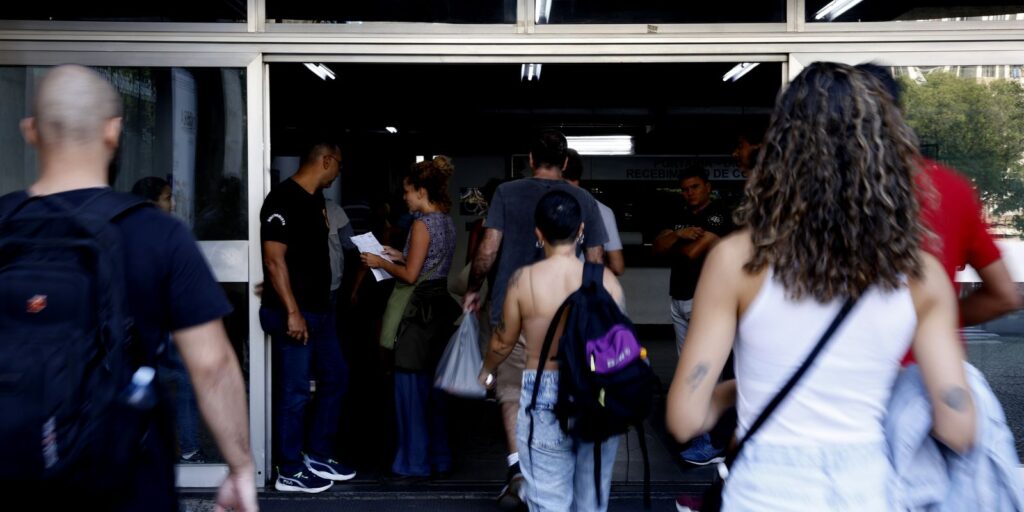 cnu-neste-domingo:-confira-o-que-levar-e-o-que-e-proibido-na-prova