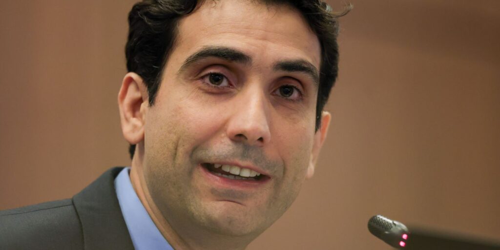 Galípolo diz que mercado de trabalho é o mais exuberante em 3 décadas galipolo-diz-que-mercado-de-trabalho-e-o-mais-exuberante-em-3-decadas