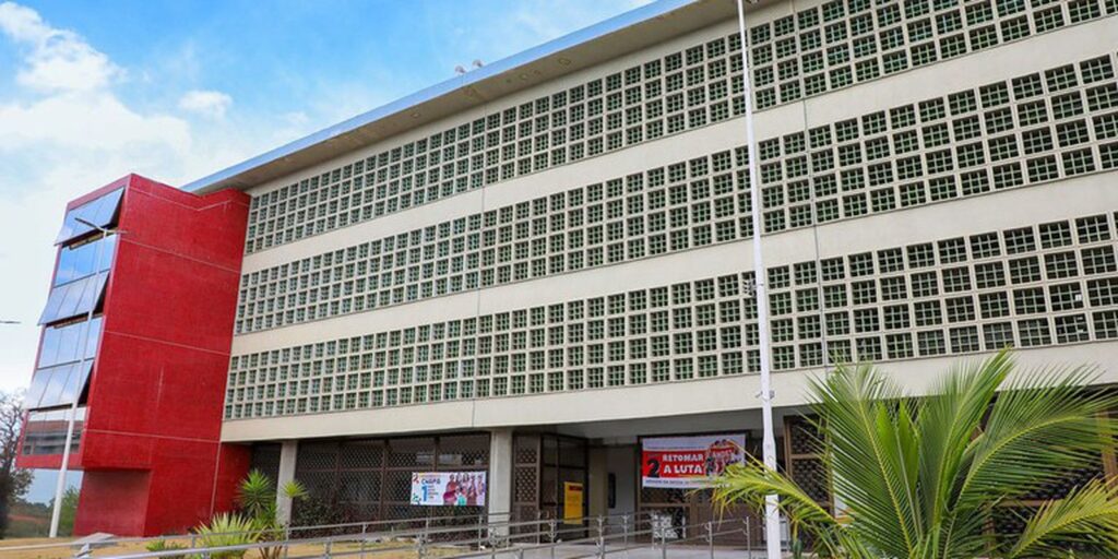 justica-libera-curso-de-medicina-para-assentados-e-quilombolas-em-pe