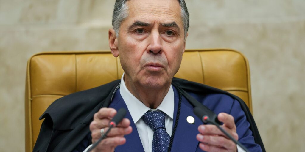 Ministro Luís Roberto Barroso anuncia aposentadoria antecipada do STF ministro-luis-roberto-barroso-anuncia-aposentadoria-antecipada-do-stf