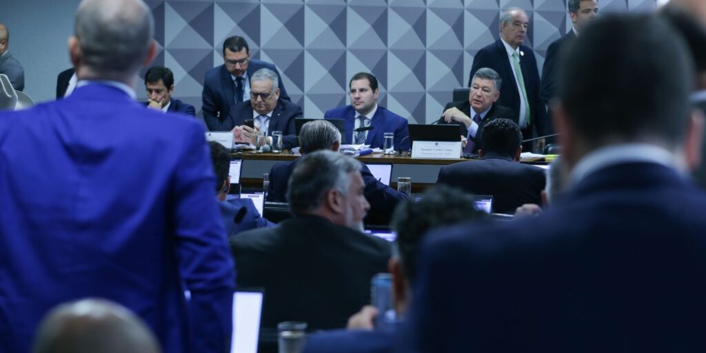 cpmi-do-inss:-presidente-do-sindnapi-fica-em-silencio