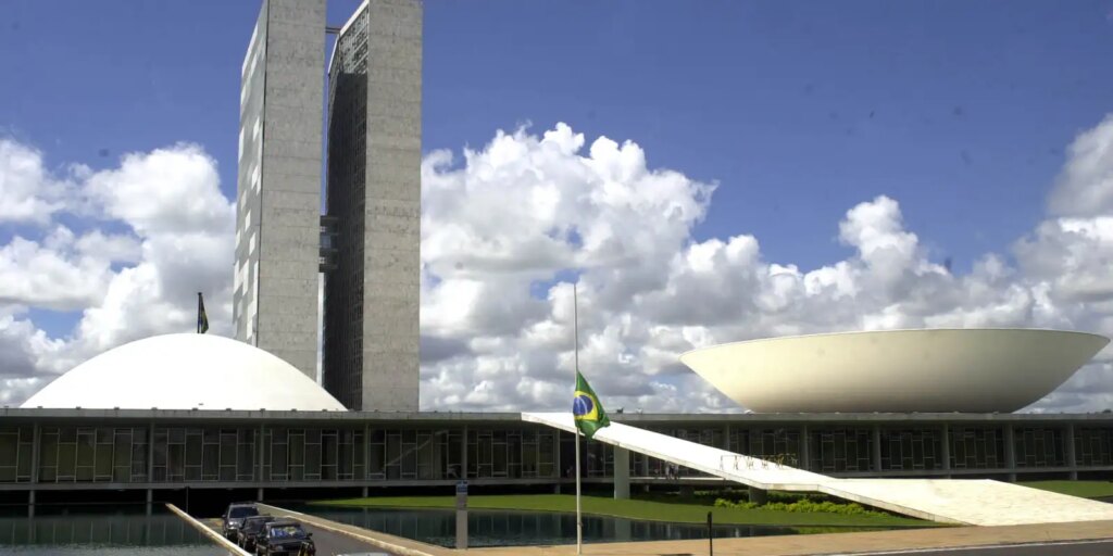 congresso-discute-isencao-do-ir-e-mp-do-brasil-soberano-nesta-semana