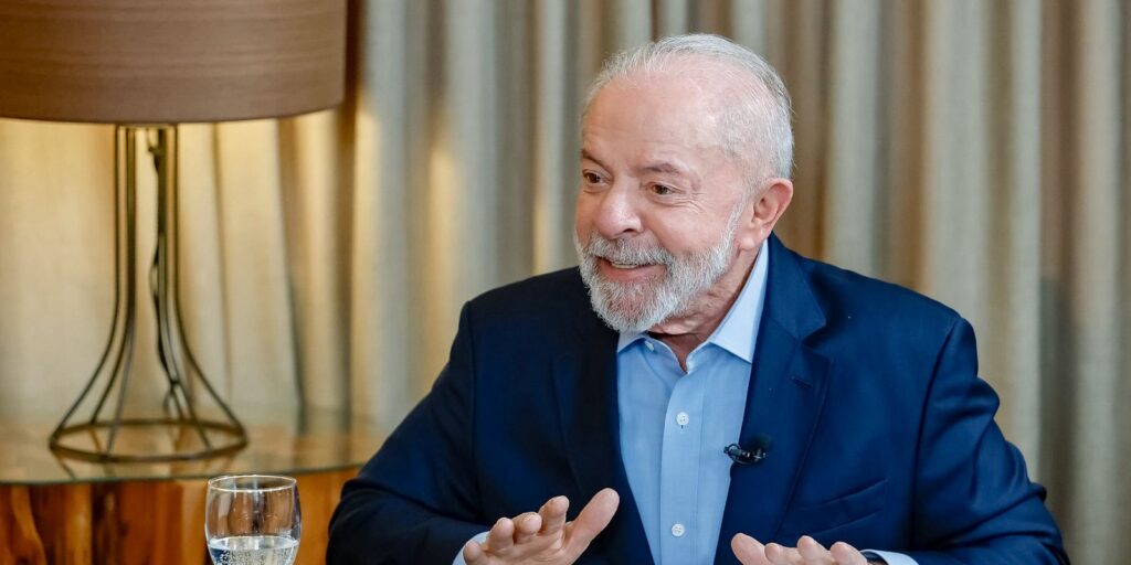 em-roma,-lula-defende-que-pobres-sejam-colocados-no-orcamento