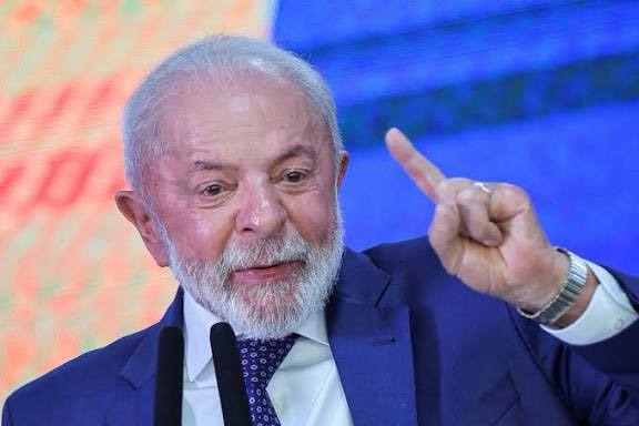 Lula defende América Latina independente contra “fala grossa” externa